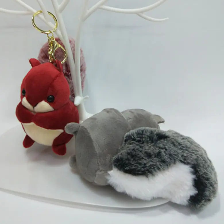 Fashionable Squirrel Keychain Pendant for Bags & Gifts